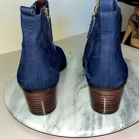 Talbots navy blue stacked heel zip closure suede ankle boot Sz 7m - Picture 4 of 9